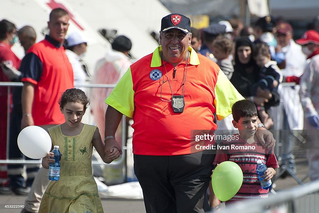 Over 1,400 Rescued Migrants Arrive To Salerno On Board Of The Military Ship San Giusto