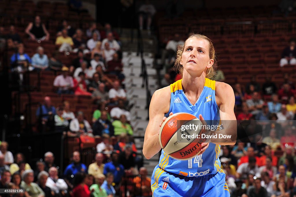 Chicago Sky v Connecticut Sun