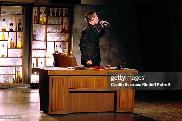 Actor Francis Huster performs in "L'Affrontement" play during the 30th Ramatuelle Festival : Day 5 on August 5, 2014 in Ramatuelle, France.