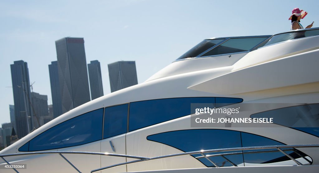 CHINA-LUXURY-LIFESTYLE-YACHT