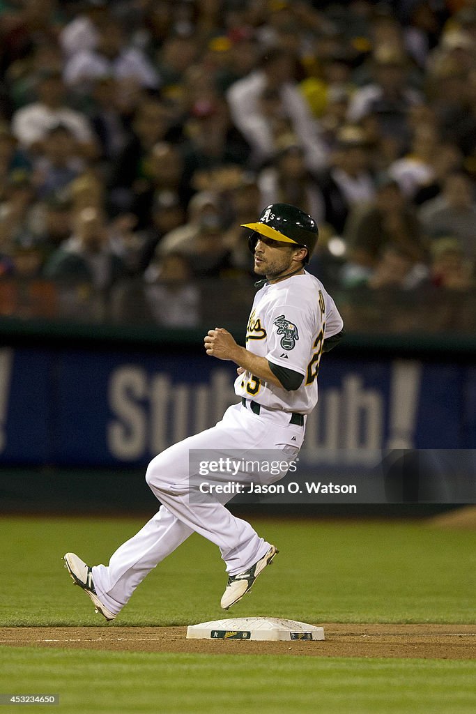 Tampa Bay Rays v Oakland Athletics