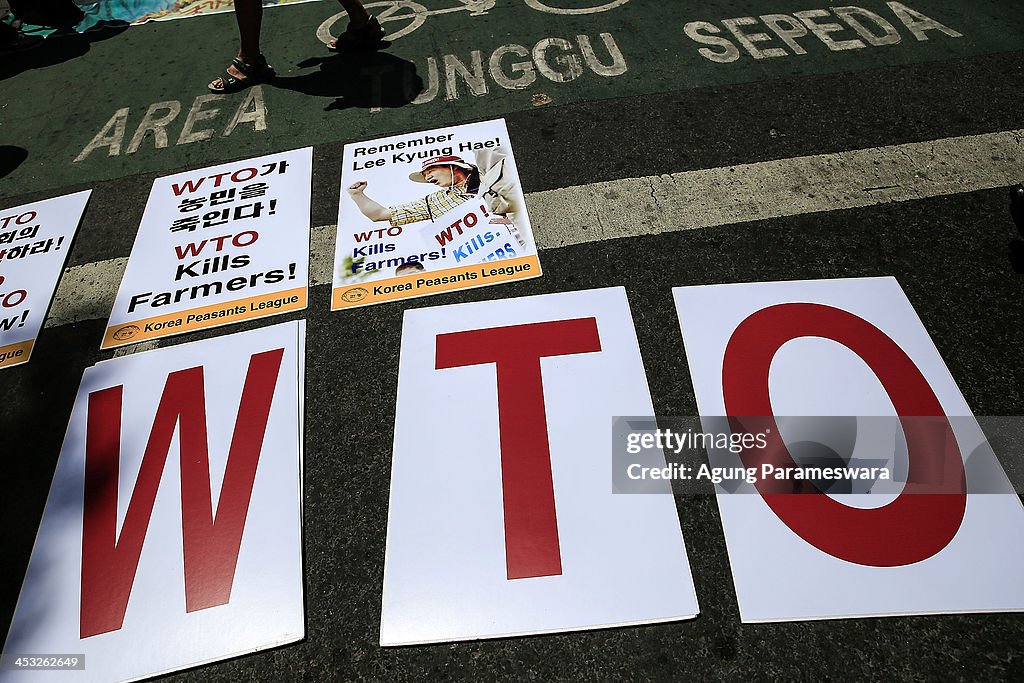 Demonstrators Gather Outside Indonesia's WTO Conference