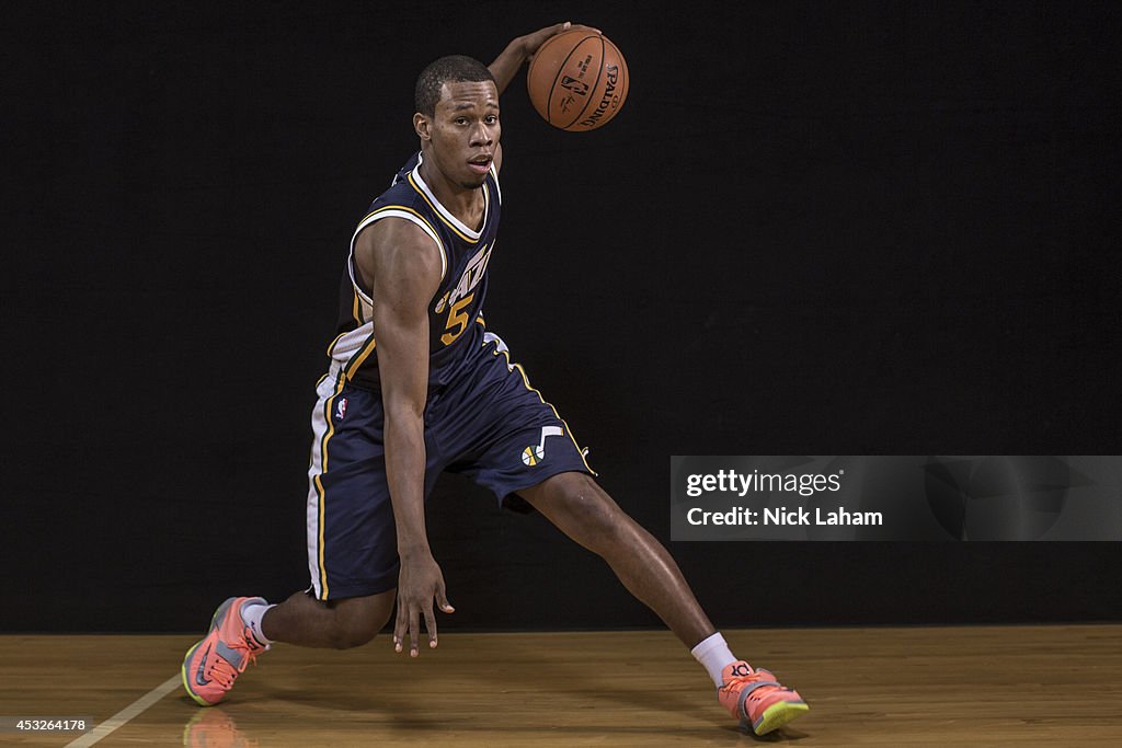 2014 NBA Rookie Photo Shoot