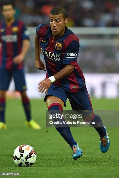 Rafael Alcantara of FC Barcelona in action during the pre-season friendly match between FC Barcelona and SSC Napoli on August 6, 2014 in Geneva,...