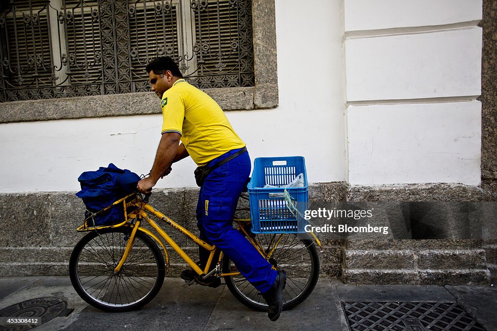 Argentina Default Punishes Brazil Postal Worker Pension Fund