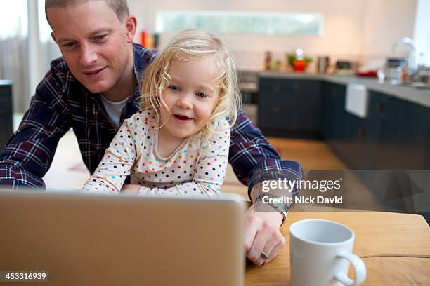 family lifestyle - lean in collection father stock pictures, royalty-free photos & images