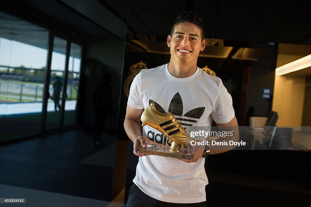 James Rodriguez - adidas Shoot