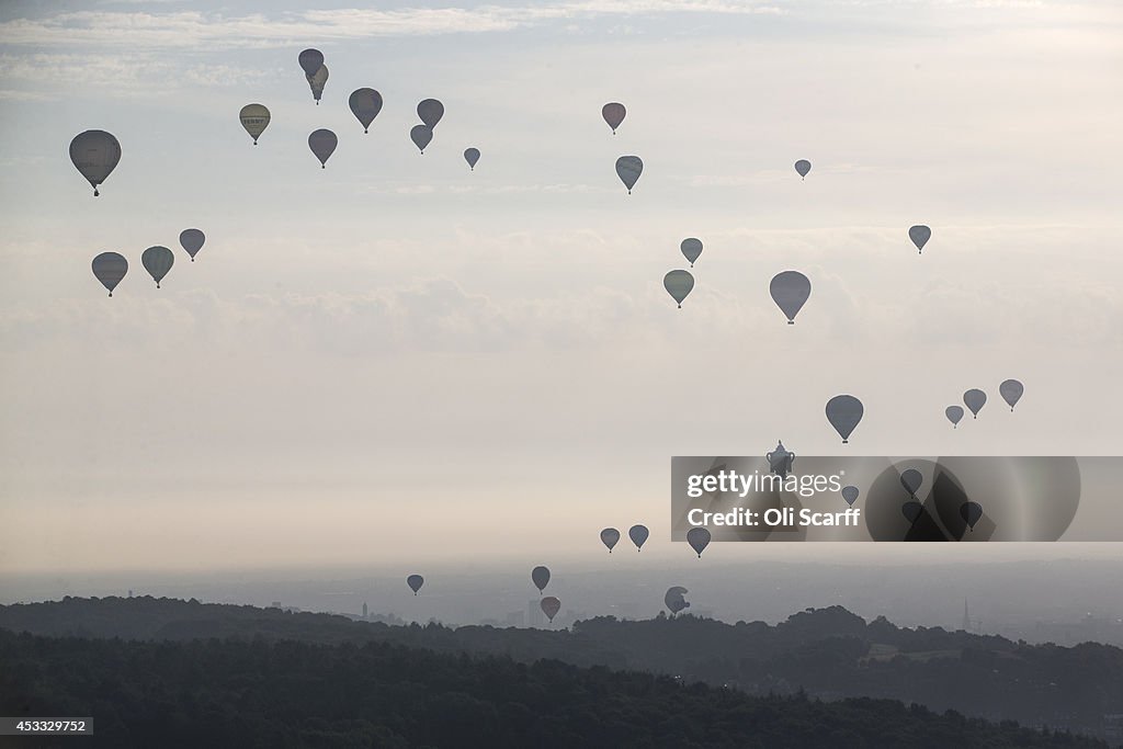 Balloonists Take To The Skies For The Bristol International Balloon Festival