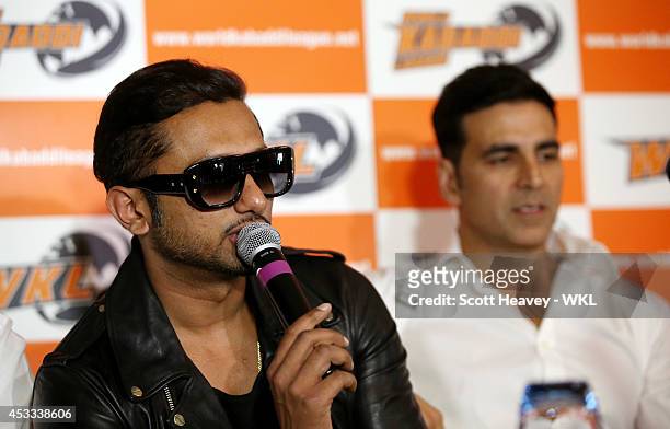 Yo Yo Tigers Owner Honey Singh and Khalsa Warriors co owner Akshay Kumar during the World Kabaddi League Press Conference on August 8, 2014 in...
