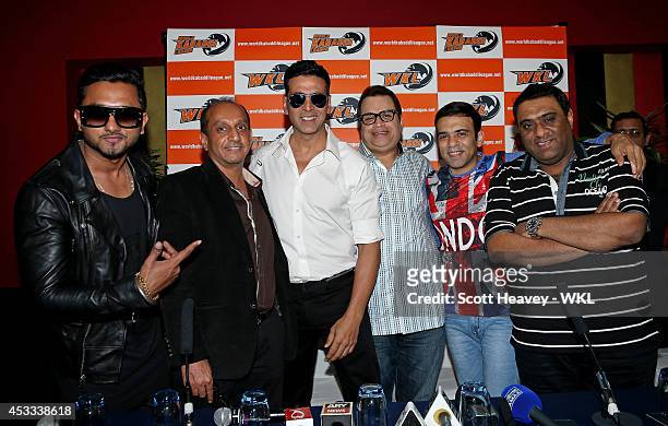 Yo Yo Tigers Owner Honey Singh poses with Khalsa Warriors co owner Akshay Kumar during the World Kabaddi League Press Conference on August 8, 2014 in...