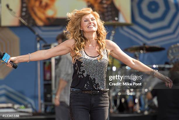 Nashville Connie Britton Photos and Premium High Res Pictures - Getty