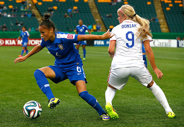 CAN: USA v Brazil: Group B - FIFA U-20 Women's World Cup Canada 2014