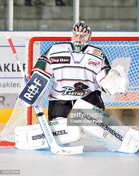 Patrick Ehelechner during a DEL game in Augsburg, Germany.