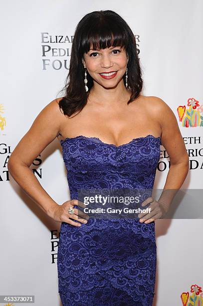 Reuben Singer 102 Gloria Reuben Singer Stock Photos, High-Res Pictures, and Images ...