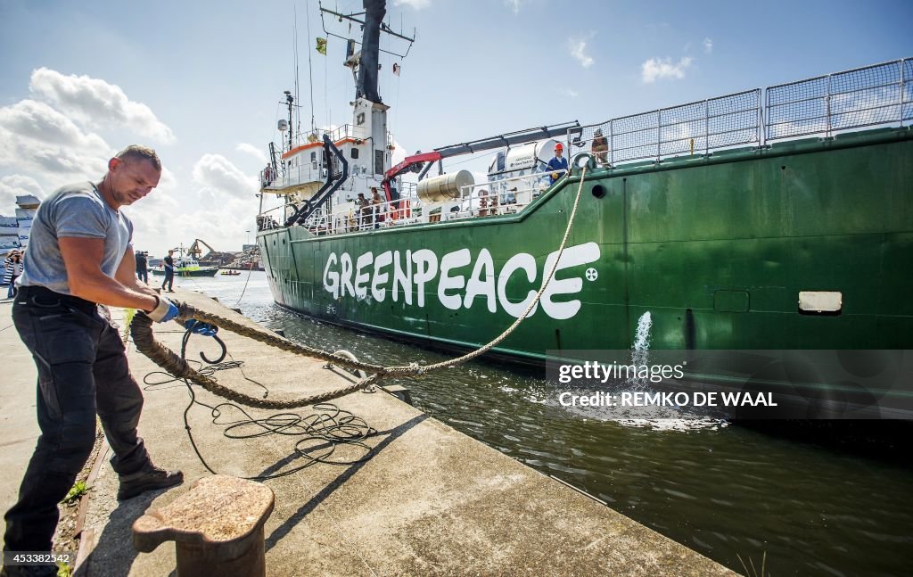 NETHERLANDS-RUSSIA-GREENPEACE-ENVIRONMENT-PROTEST-SHIP