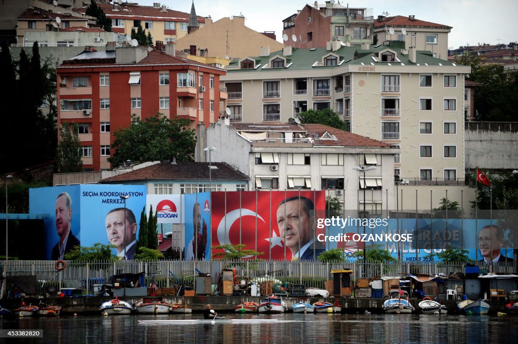 TURKEY-VOTE-FEATURE