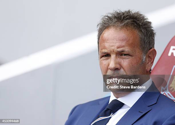 Sampdoria manager Sinisa Mihajlovic looks on before the pre-season friendly match between West Ham United and Sampdoria at Boleyn Ground on August 9,...