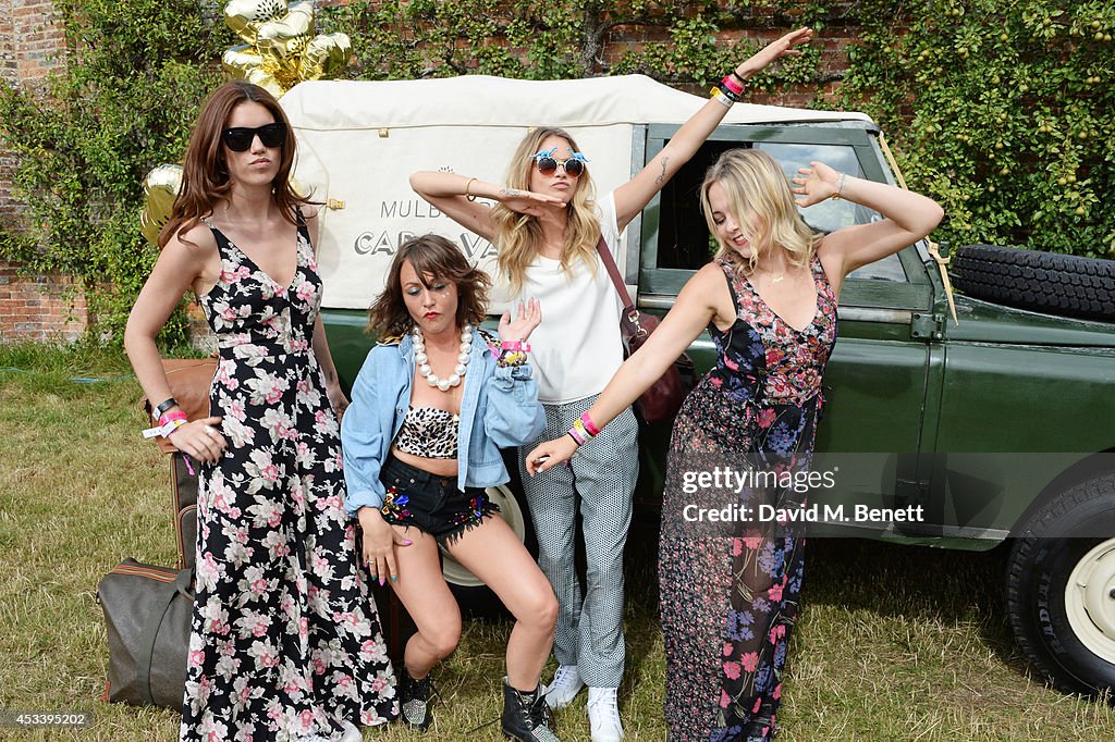 Mulberry Hosts The Mulberry Wilderness Picnic With Cara Delevingne At Wilderness 2014
