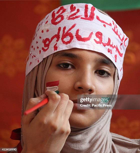 121 Pakistan Awami Tehrik Photos & High Res Pictures - Getty Images