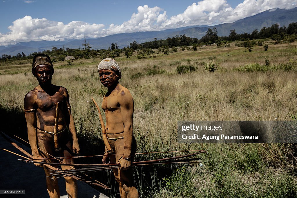 Highland Tribes Congregate For The Annual Baliem Valley Festival
