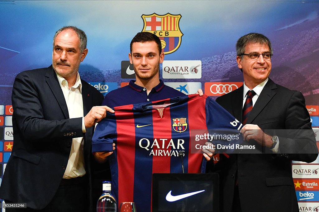 FC Barcelona Unveil New Signing Thomas Vermaelen