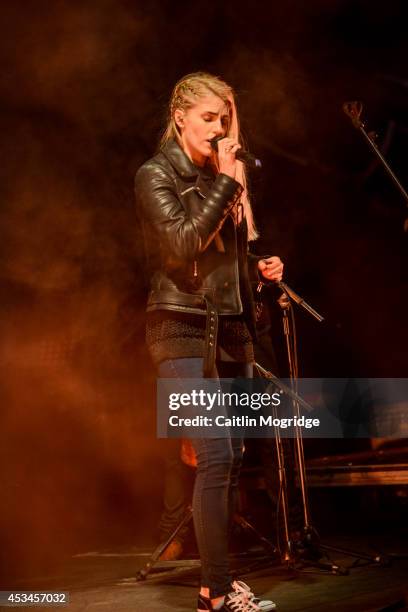 Hannah Reid of London Grammar performs on stage at Wilderness Festival at Cornbury Park on August 10, 2014 in Oxford, United Kingdom.