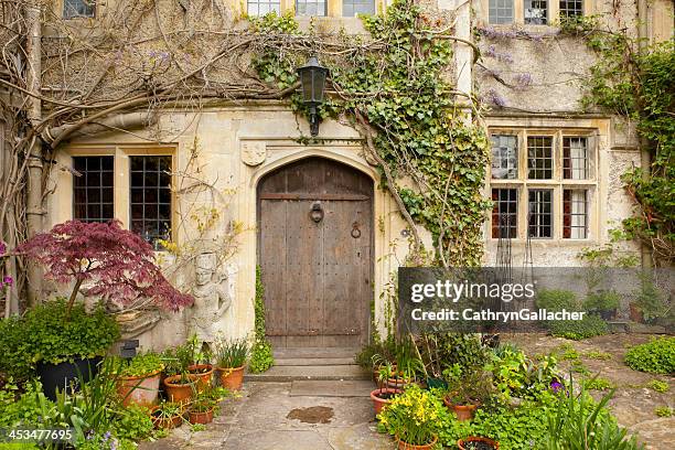 16th century english stately home - mansions of england stock pictures, royalty-free photos & images