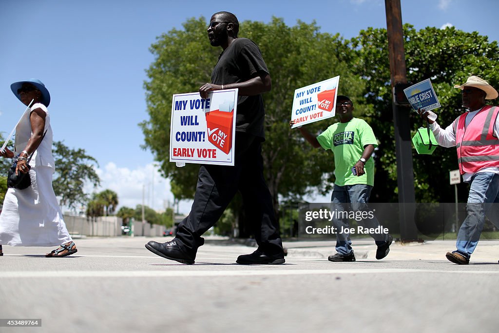 Miami-Dade Activists, Unions Hold Early Voting Rally