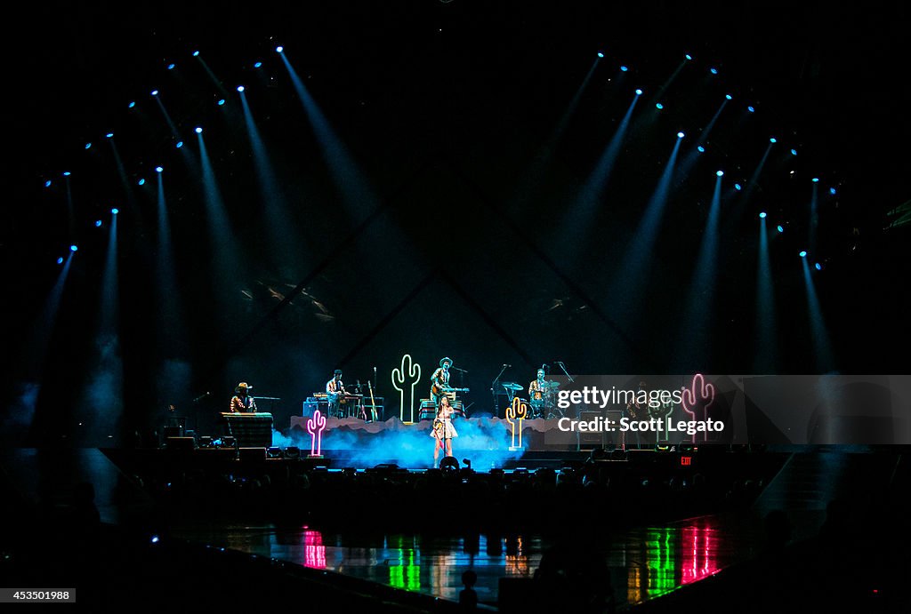 Kacey Musgraves In Concert - Auburn Hills, MI