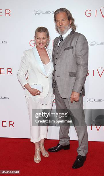 Actor Jeff Bridges and wife Susan Geston attend "The Giver" premiere at Ziegfeld Theater on August 11, 2014 in New York City.