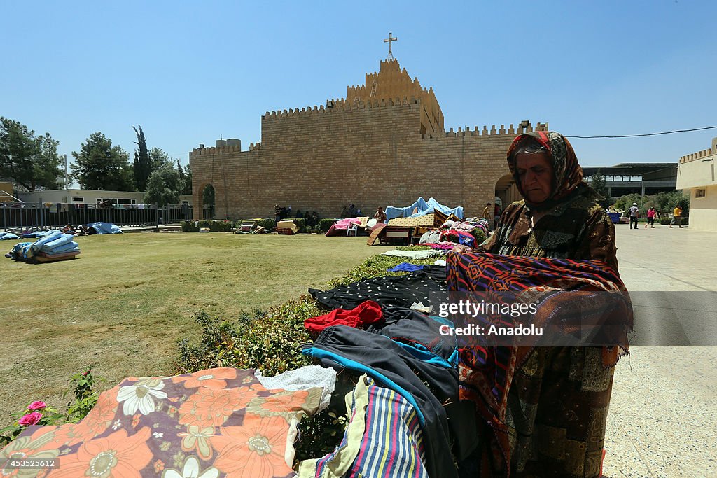 Iraqis fleeing from assaults of Islamic State (IS) to take shelter at Arbil's Bahirka Camp