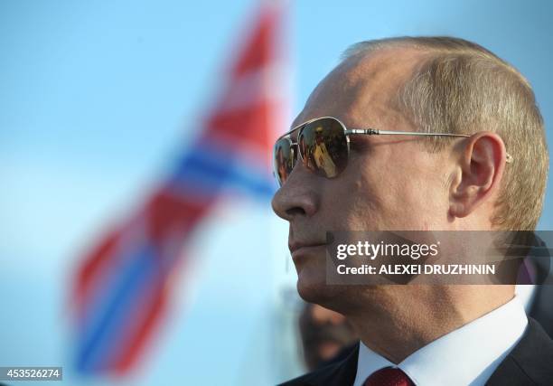 Russian President Vladimir Putin and Egyptian President visit to the Black Sea Fleet's guards missile cruiser Moskva in the sea port of Sochi on...