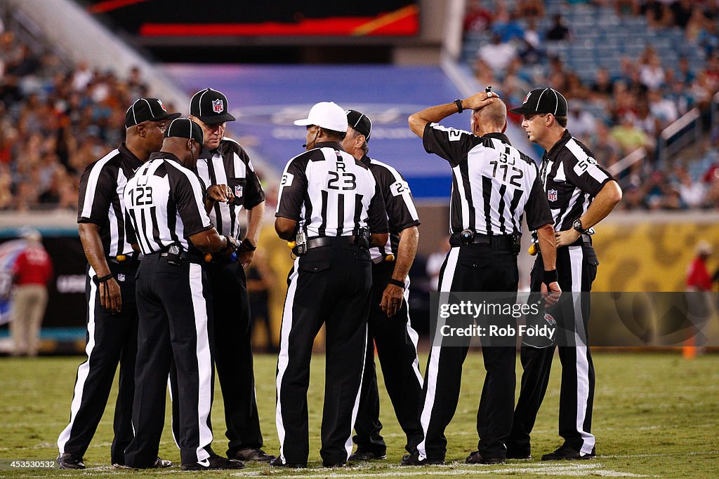 Tampa Bay Buccaneers v Jacksonville Jaguars