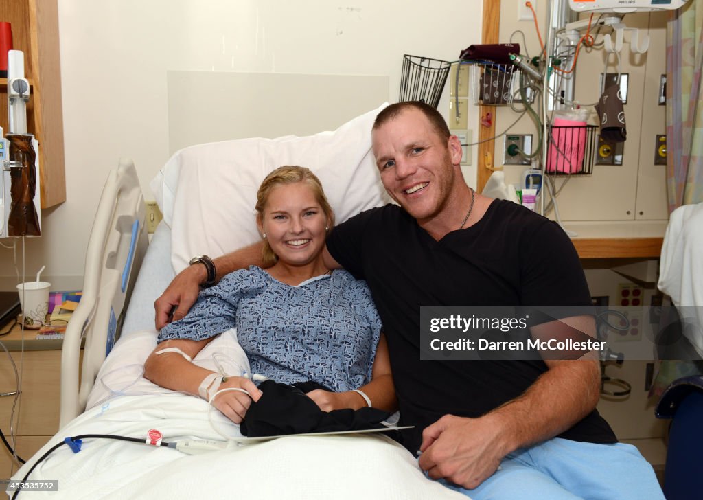 NHL Player Shawn Thornton Brings Smiles And Laughter To Patients At Boston Children's Hospital