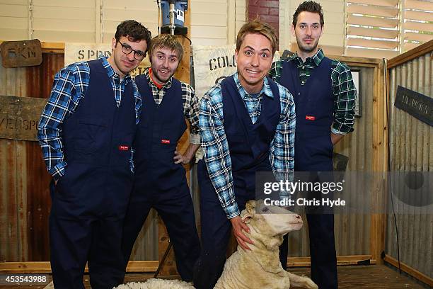 Simon Inbetweeners Tiger 54 Inbetweeners The Movie Cast Stock Photos, High-Res Pictures, and ...