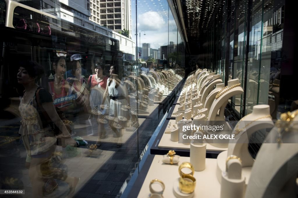 HONG KONG-CHINA-LIFESTYLE-CORRUPTION-LUXURY