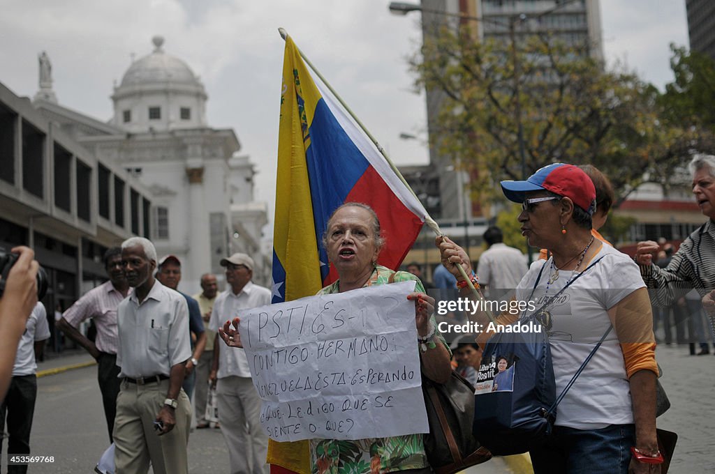 Venezuelas opposition leader Leopoldo Lopez's Trial