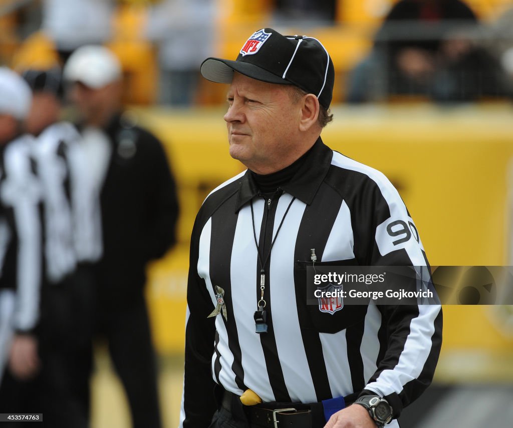 Buffalo Bills v Pittsburgh Steelers