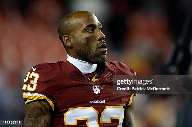 DeAngelo Hall of the Washington Redskins warms up prior to playing an NFL game against the San Francisco 49ers at FedExField on November 25, 2013 in...