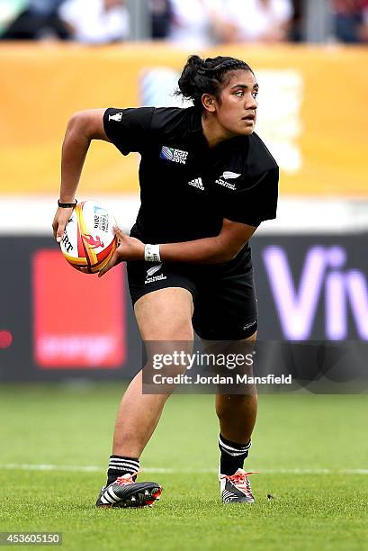 Victoria Subritzky-Nafatali of New Zealand in action during the IRB Women's Rugby World Cup 5th place match between New Zealand and Wales at Stade...