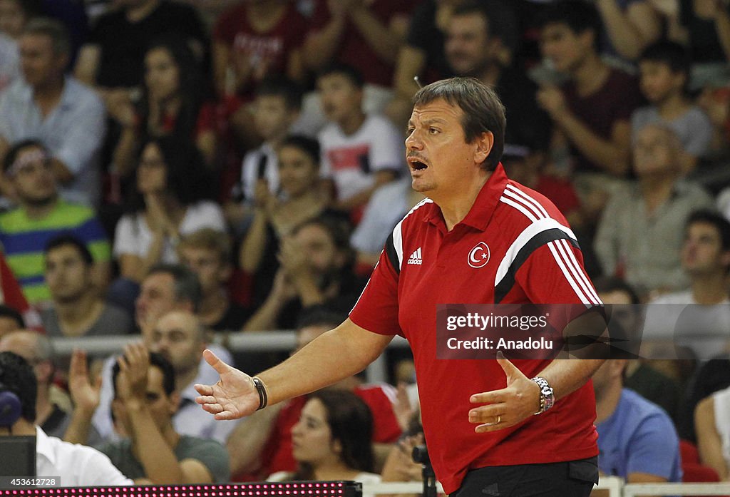 2014 FIBA Basketball World Cup preparation match - Turkey vs Spain