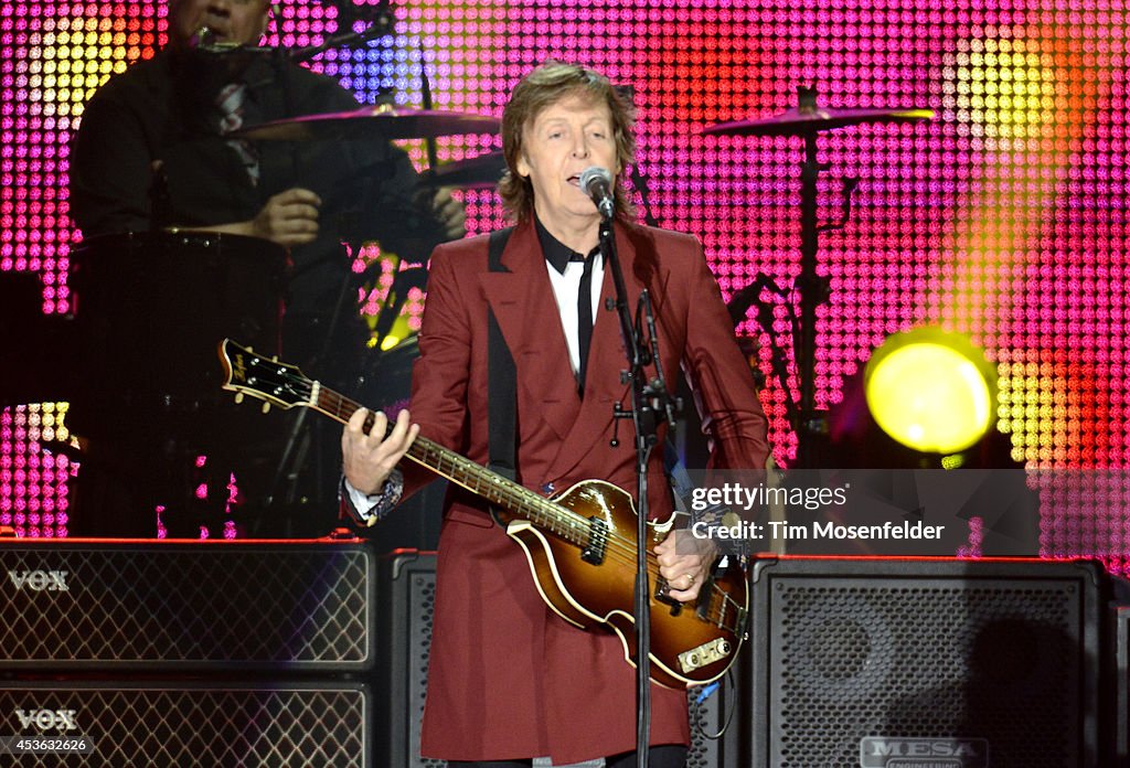 Paul McCartney In Concert - San Francisco, CA