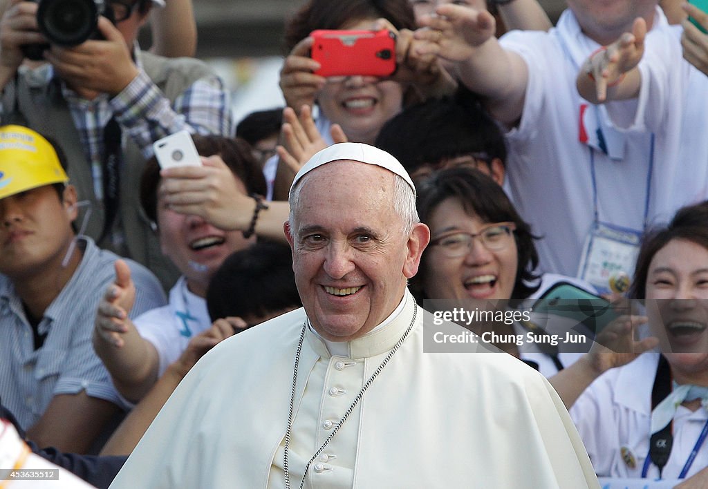 Pope Francis Visits South Korea - DAY 2