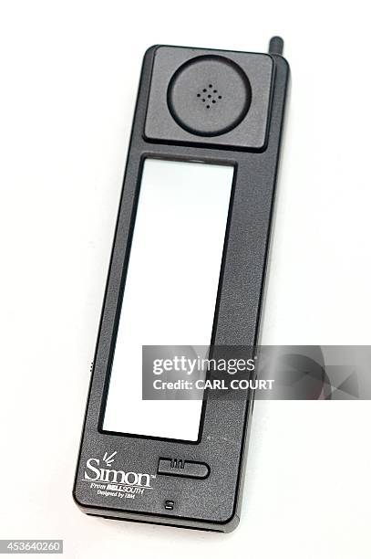 Simon Device 32 Ibm Simon Photos & High Res Pictures - Getty Images