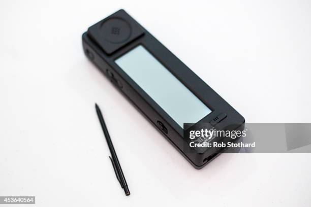 Simon Device 32 Ibm Simon Photos & High Res Pictures - Getty Images