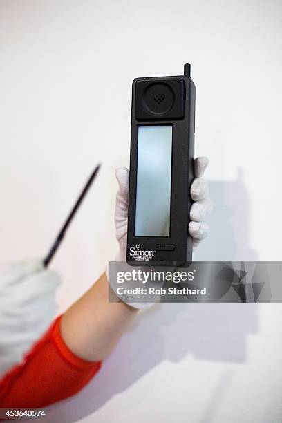 Simon Device Ibm Simon Photos and Premium High Res Pictures - Getty Images