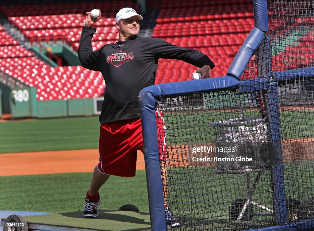 Roger Clemens Inducted Into Boston Red Sox Hall Of Fame