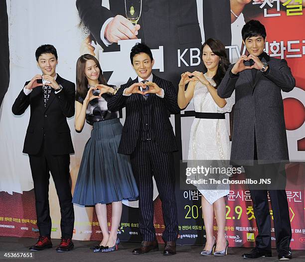 Yoon Si-Yoon, Yoon-A of Girls' Generation, Lee Beom-Soo, Chae Jung-An and Ryu Jin attend the KBS2 Drama 'The Prime Minister and I' press conference...