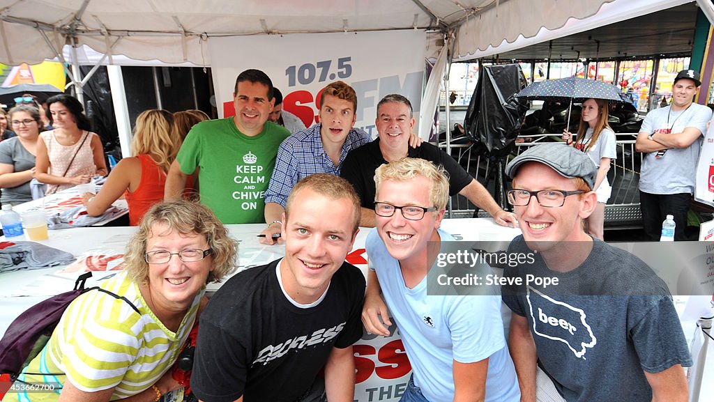 Elvis Duran And The Morning Show Visit The Iowa State Fair With 107.5 KISS FM