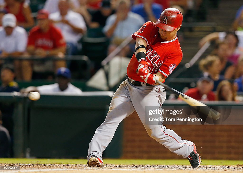 Los Angeles Angels of Anaheim v Texas Rangers